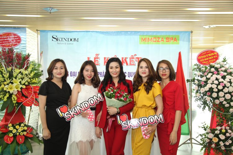 Lễ công bố nhà phân phối độc quyền Skindom tại Việt Nam